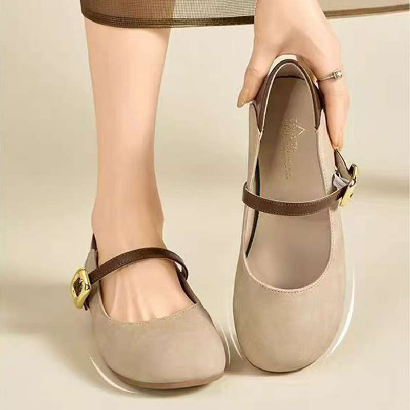 Retro style Mary Jane single shoes women's spring 2025 new French with skirt flat bottom shallow mouth splicing small leather shoes