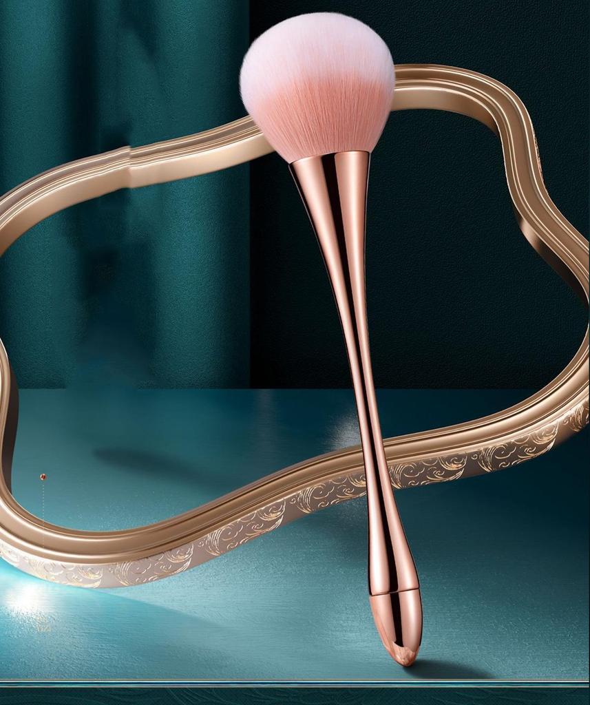 Rose Gold Goblet Makeup Brush: Soft, Loose Powder & Blush Tool for a Flawless Finish
