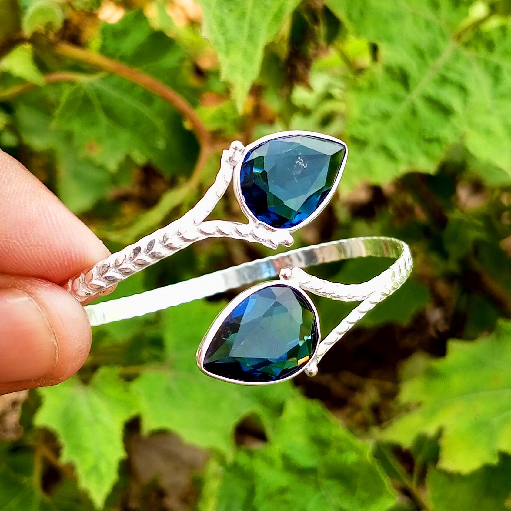 

Граненый стеклянный драгоценный камень Стерлингового серебра 925 пробы с покрытием Регулируемый браслет-манжета унисекс/ювелирные изделия-браслет