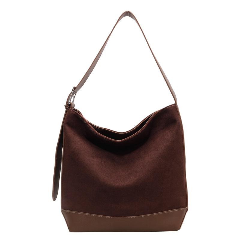 Large capacity fashion high sense retro tote bag commuting out single shoulder oblique span bucket big bag