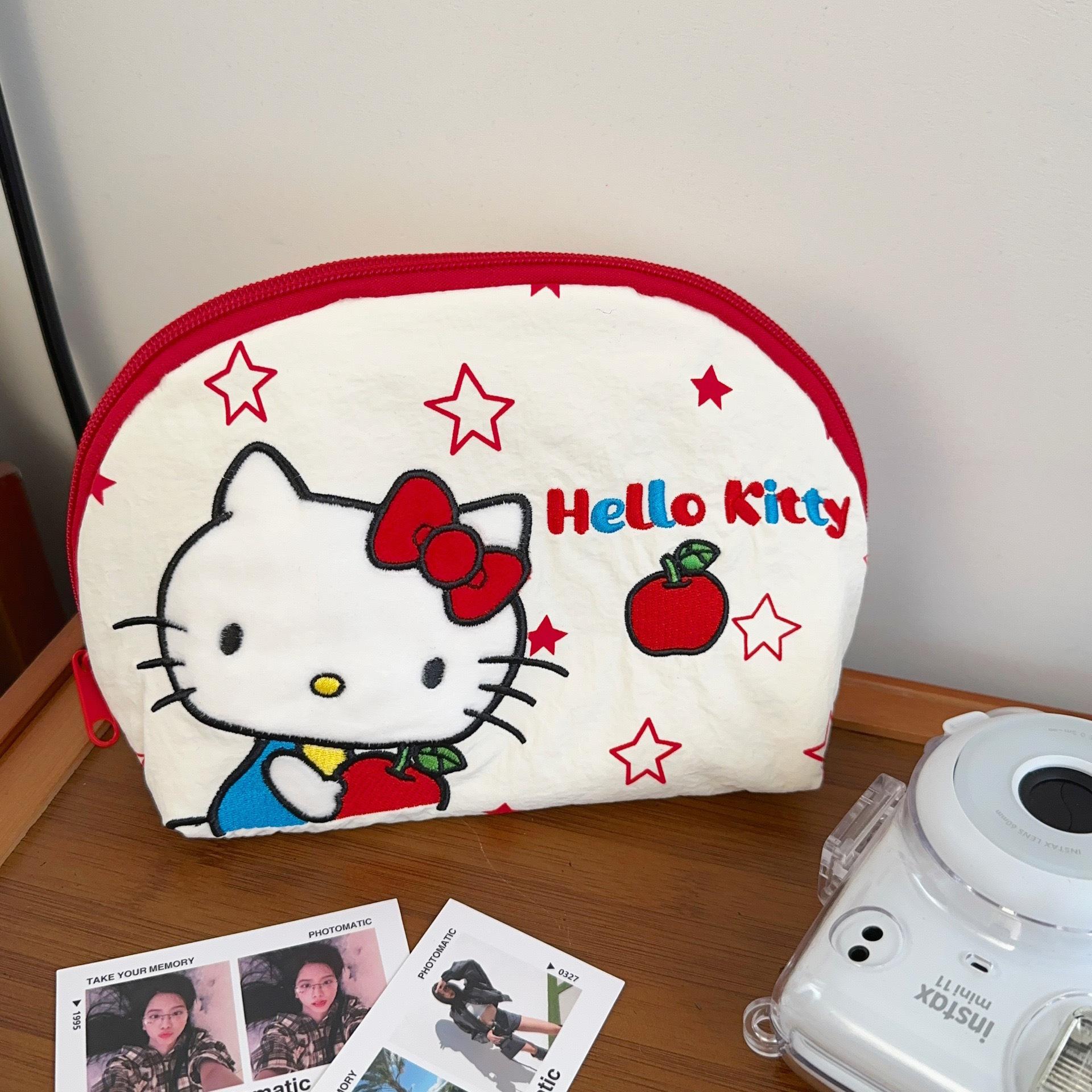 

Hello Kitty Embroidered Makeup Bag, Women s Large Capacity, Portable Cosmetics Storage Bag 22 x 12.8 x 13 cm