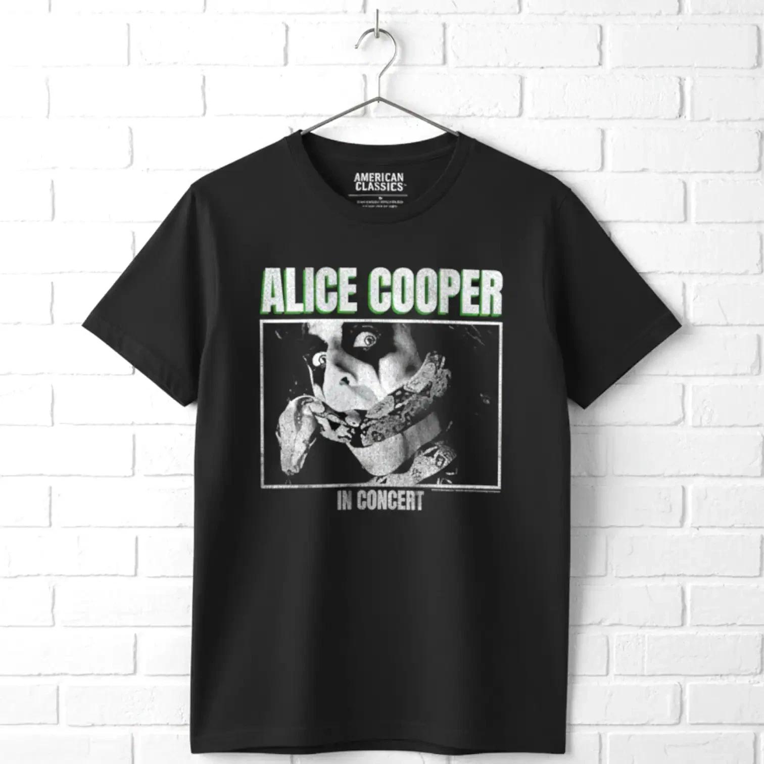 Alice Cooper Constrictor in Concert Men s T Shirt M