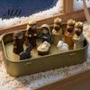 Nische Kreatives Weihnachtsgeschenk Mini-Weihnachtskrippe in einer Blechdose, 3D-gedruckte Taschengröße Heilige Familie Retro Metall-Aufbewahrungsbox Figuren,