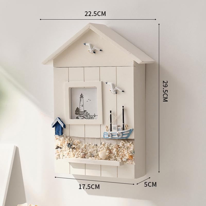 Coastal Seabird Lighthouse Wall-Mounted Key Cabinet