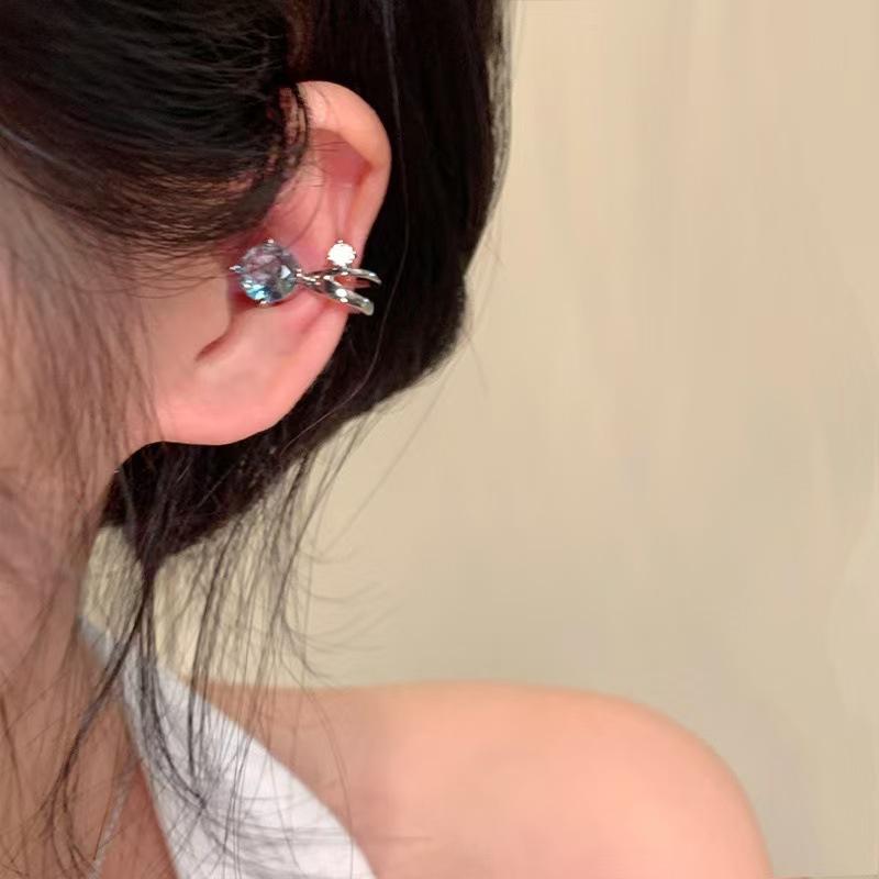 

Small Light Bulb-shaped Zircon Ear Hook Without Pierced Ear Hook. Beautiful, High-end, Luxurious and Elegant Ear Jewelry for Women. Blue [1pc] alloy