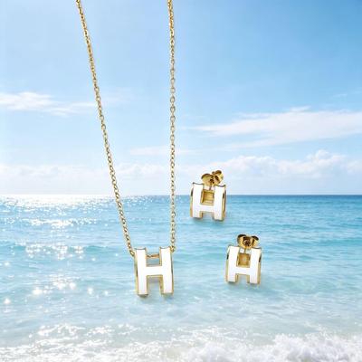 Aijia 18k Gold-Plated Enamel Necklace with H Pendant - Women's Fashion Accessory