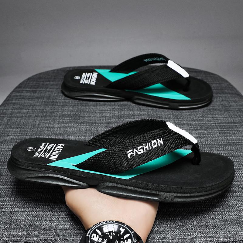 Men's Versatile Summer Slippers Comfortable for Wearing on The Outside Beach Shoes Anti-skid and Waterproof Garden Shoes At Home