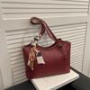 Fashionable Single-shoulder Stylish and Casual Large-capacity Commuter Women's Tote Bag