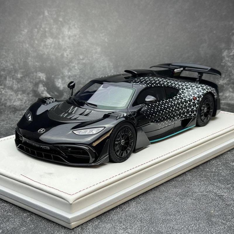 1/24 Benzs-One Alloy Sports Car Model Diecasts Metal Racing Car Vehicles Model Simulation Sound Light Collection Childrens Gifts