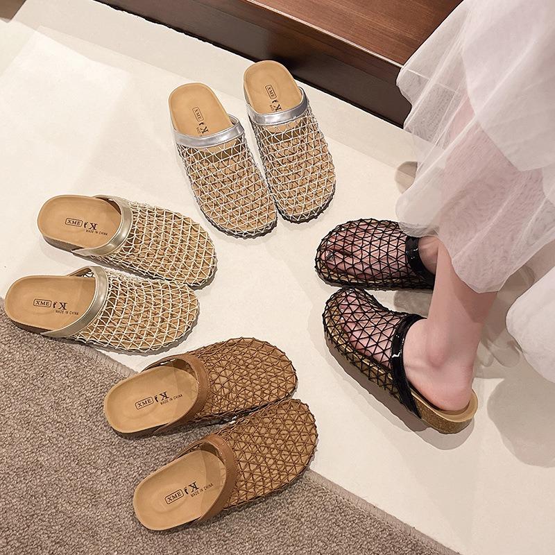 Hollow bag head slippers women's summer wear new breathable fishing net shoes seaside vacation wind beach sandals