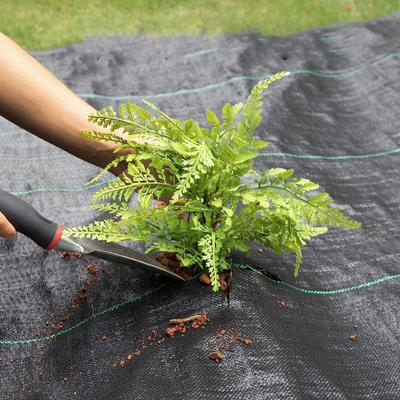 Țesătură pentru peisaj de barieră împotriva buruienilor Covoraș geotextil țesut Acoperire a solului pentru grădinărit Pânză de control al buruienilor pentru livadă Câmp de legume Alee Aleea