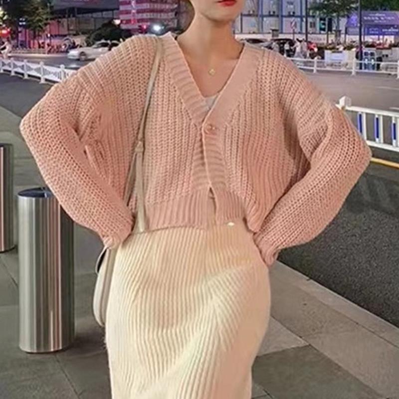Neuer Herbst- und Winter-Cardigan Kurzer Pullover Damen V-Ausschnitt Locker Mode Einfarbig Mäntel Elegant Langarm Lässig Einfache Kleidung
