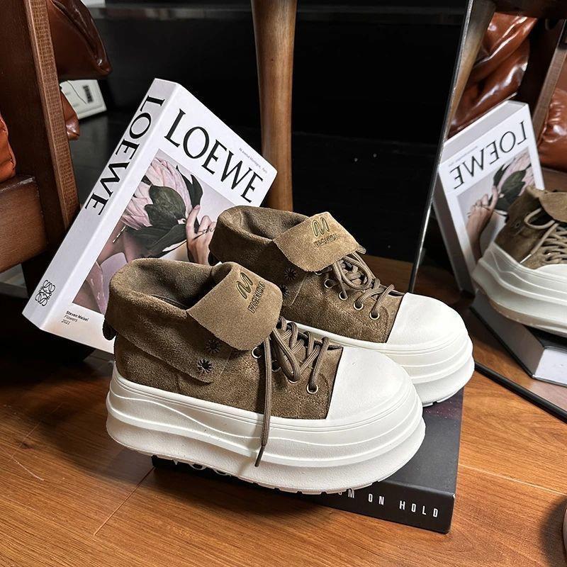 Women's High-Top Retro Frosted Lace-Up Martin Boots with Thick Soles, Height-Increasing Design, 2025 Edition