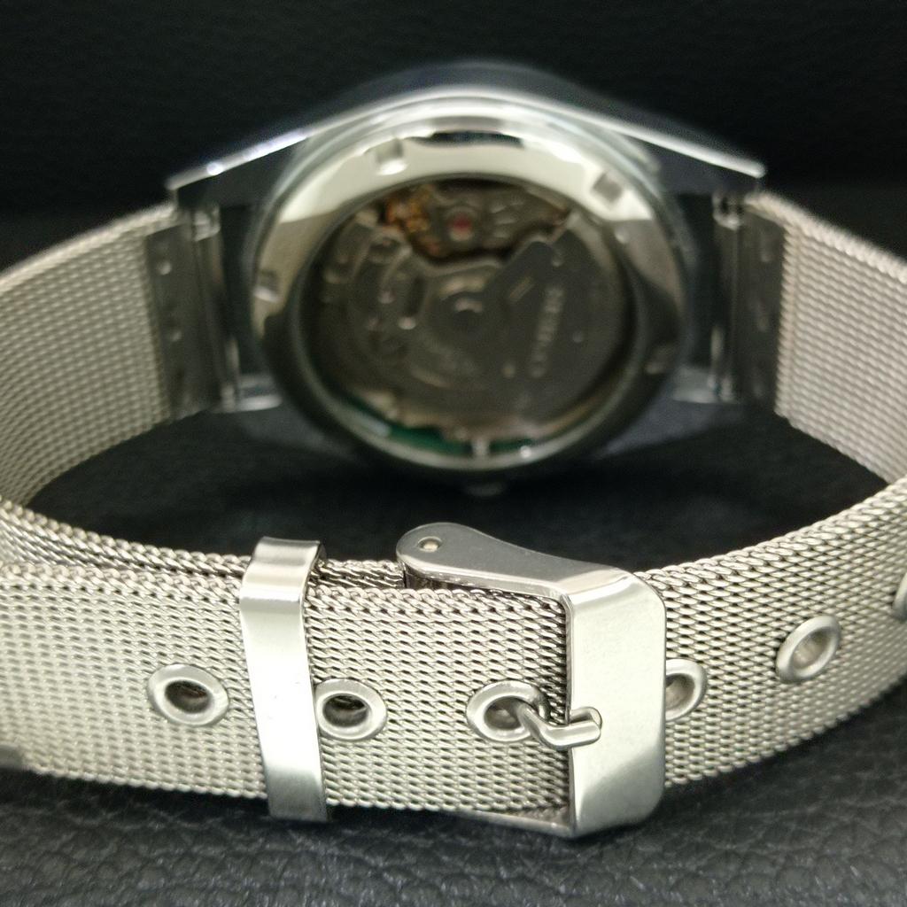 AUTOMATIC VINTAGE REFURBISHED SEIKO 5 JAPAN MENS GREEN DIAL WATCH a443993-1