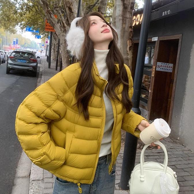 White duck down short ribs down jacket for women, versatile in winter, not picky, loose coat looks good