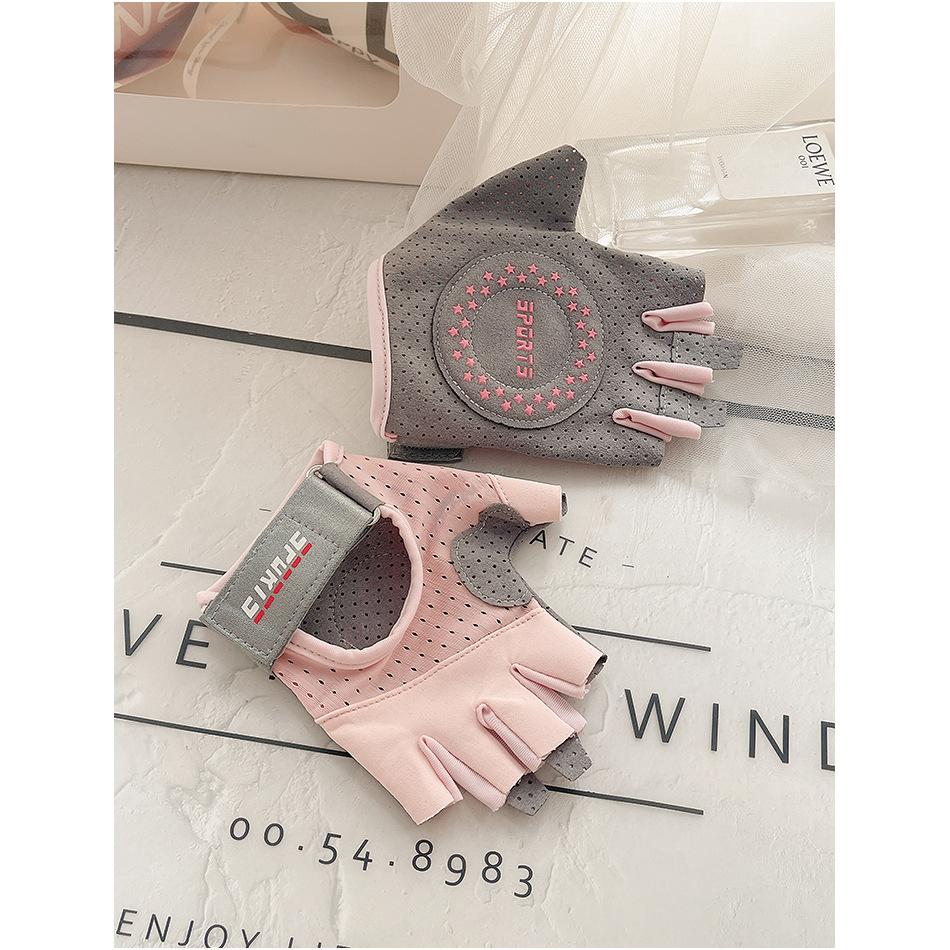 Summer outdoor gloves men's and women's yoga non-slip half finger training wear-resistant breathable fitness gloves new products