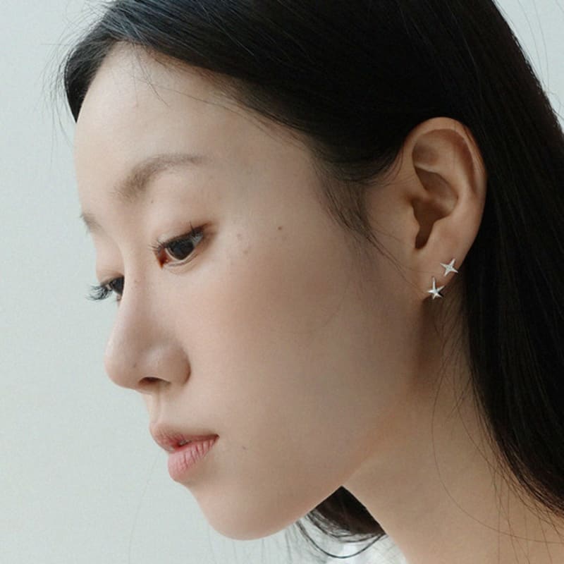 PONY PRESS CLUB Mini Twink Earring