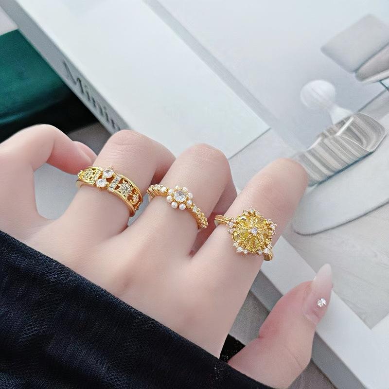 Premium Sense Light Luxury Stacking Wearing Medieval Vintage Full Of Diamonds Zircon Micro-Inlaid Open Ring Personality Niche Ring Woman