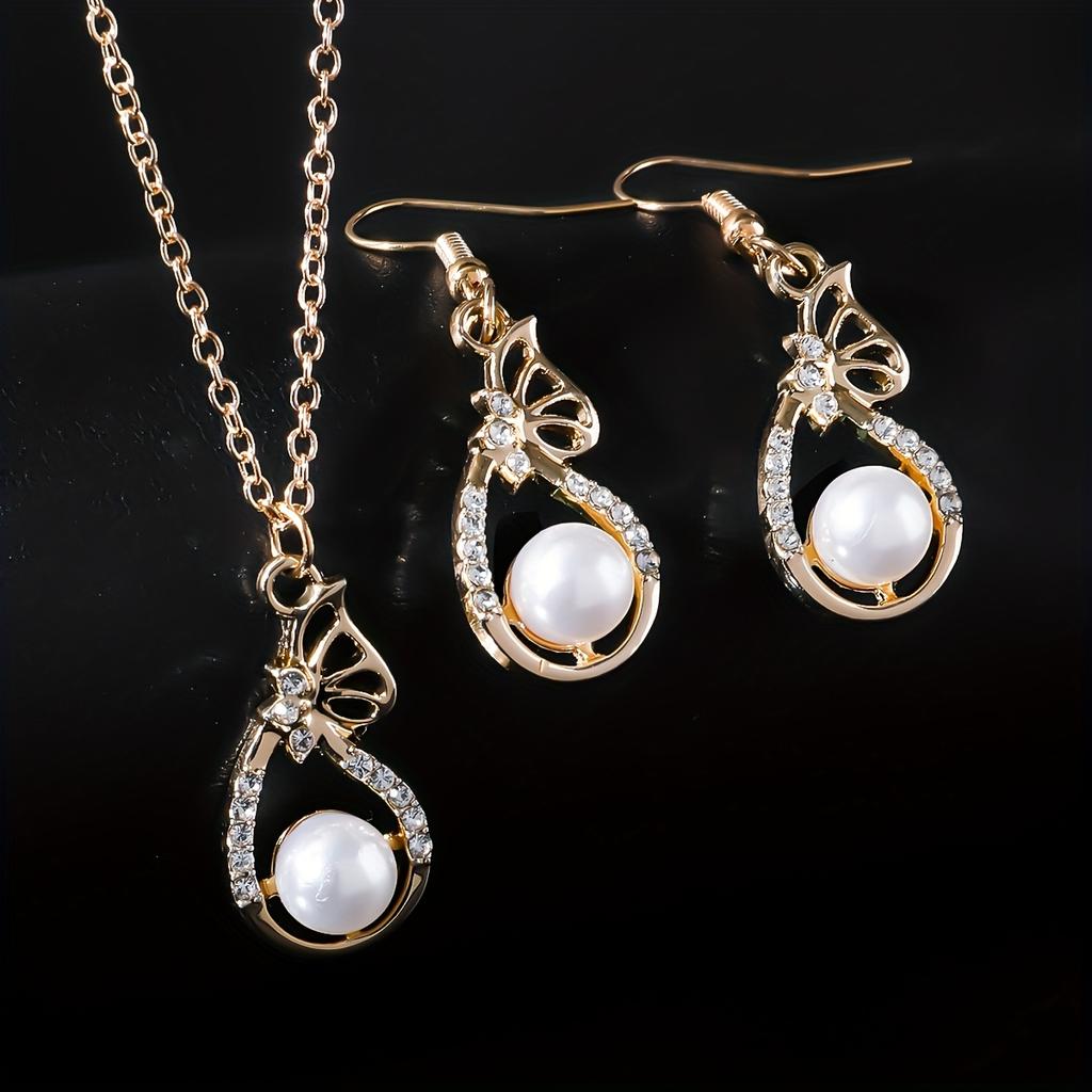 4Fashionable faux pearl pendant necklace and faux pearl earrings elegant bracelet gift set suitable for women's birthdays, Christmas, and New Year