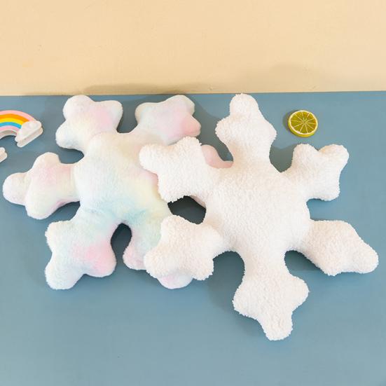 Pernă cu fulgi de zăpadă de Crăciun perne decorative de pluș de iarnă canapea în formă de fulg de nea Decorare canapea pat Moliciune Decor adorabil de iarnă