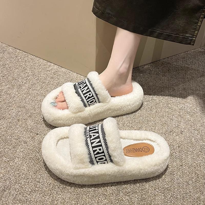 Mao Mao Slippers Women Wear Internet Celebrities Popular Autumn and Winter Rabbit Mao Mao Shoes Platform Cotton Drag Small Fragrant Slippers Spr