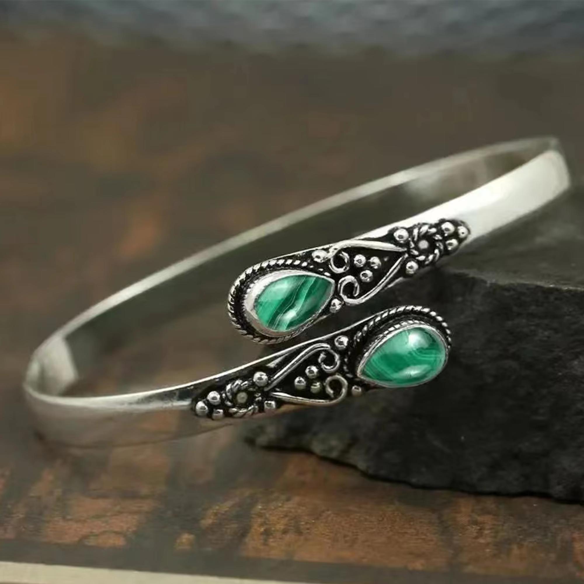 

Bohemian Water Drop Rhinestone Bracelet For Women Antique Silver Color Cuff Bangle Fashion Jewelry