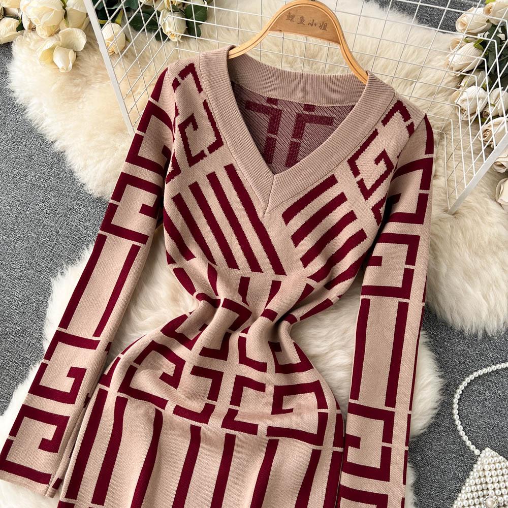 Spring Autumn V-neck Geometry Pattern Knitted Sweater Dresses Women Full Sleeve Mini Slim Bodycon Pencil Dress
