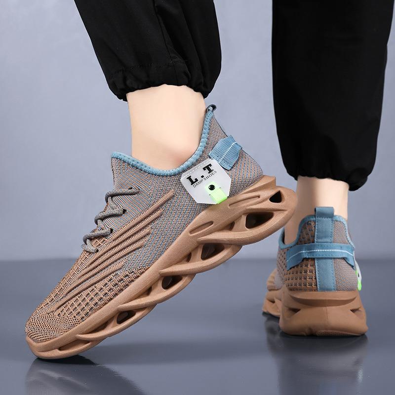 Coconut-style Men's Trendy Versatile Casual Sports Shoes, White Breathable Mesh Shoes for Men.