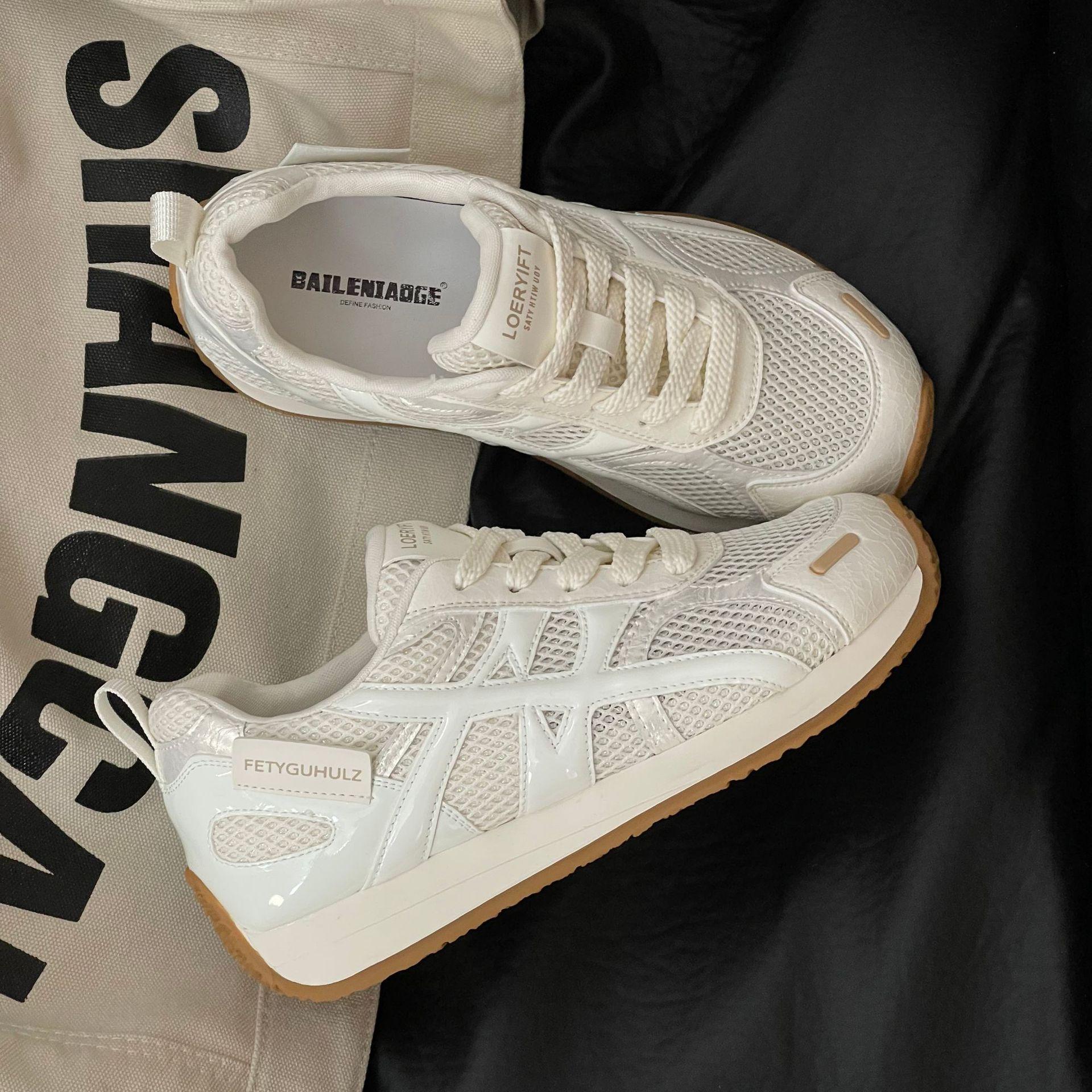 

Весенние Новые Маленькие Белые Туфли для Девочек Дышащие Удобные Универсальные Повседневные Туфли Маленькие Белые Туфли 35