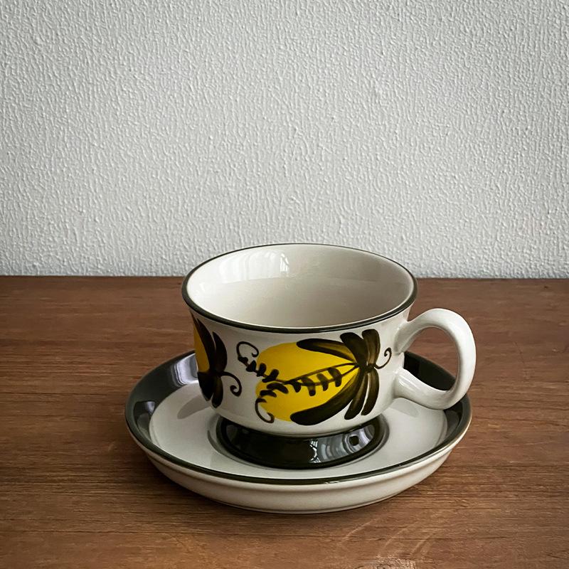 

Средневековая высокая желто-зеленая фруктовая кофейная чашка с блюдцем, расписанная вручную керамическая чашка для воды, чашка для послеобеденного чая для девочек, премиальная чашка, подарок 220ml