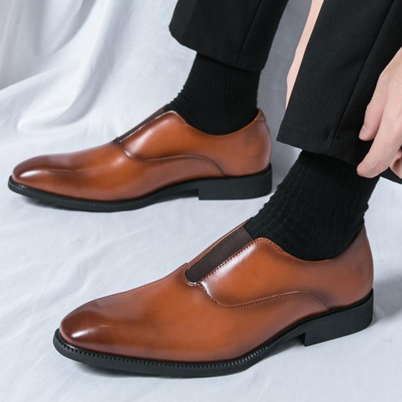 Fashion British New Pointed Brown Black Business Casual Shoes For Men Formal Wedding Prom Dress Homecoming Pageant Zapatillas Hombre