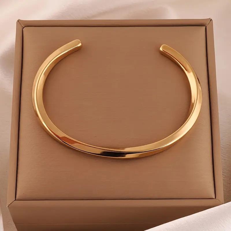 

Golden Möbius Bracelet Women Versatile High End Non Fading Stainless Steel Wristband Jewelry Bracelet Titanium Steel Bracelet Gold