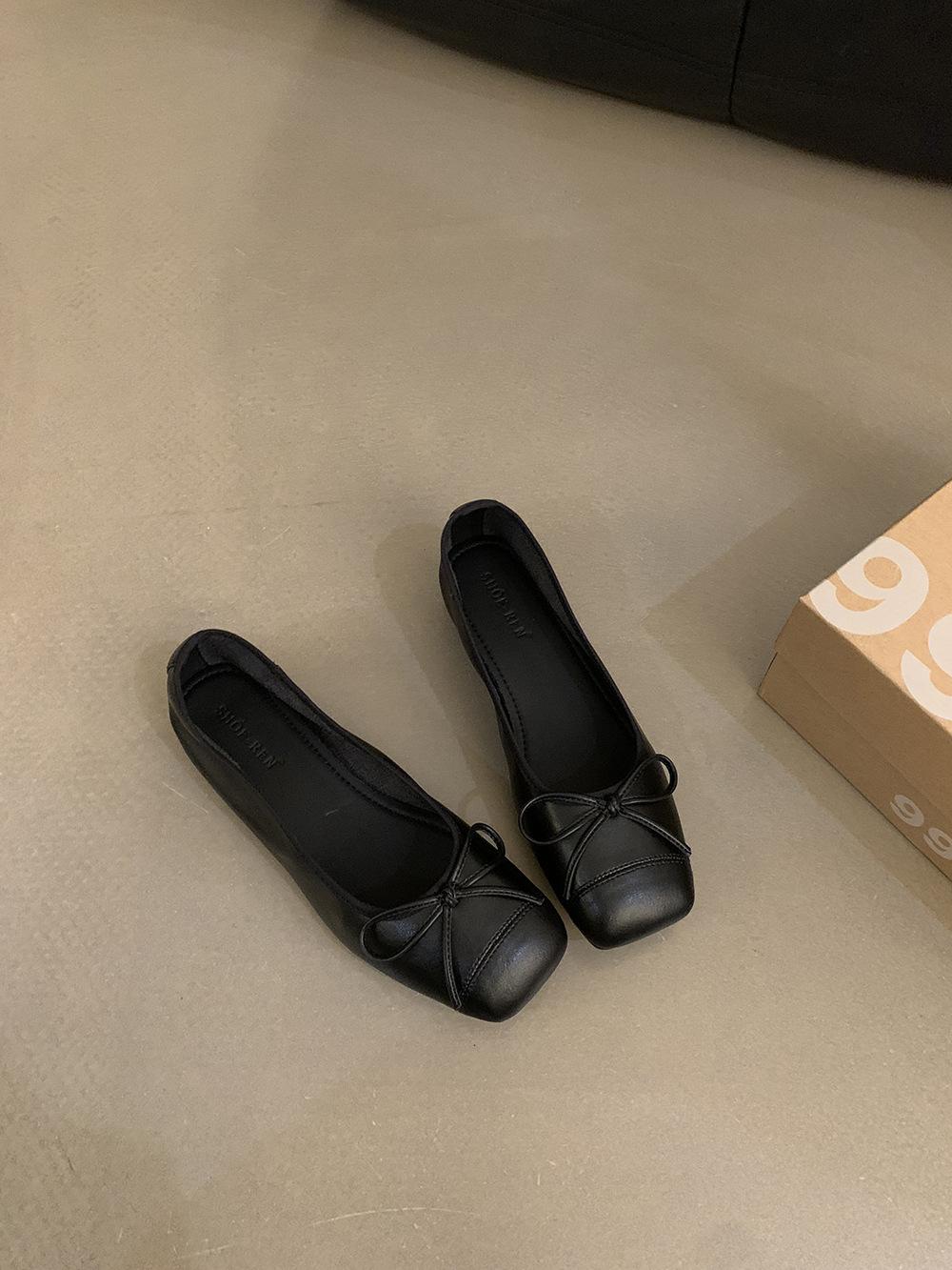 

Балетные туфли с квадратной головкой, маленькие ароматные туфли на плоской подошве, женские туфли с мягкой подошвой и одной педалью, повседневная мода, женская обувь Doudou 35 чёрный