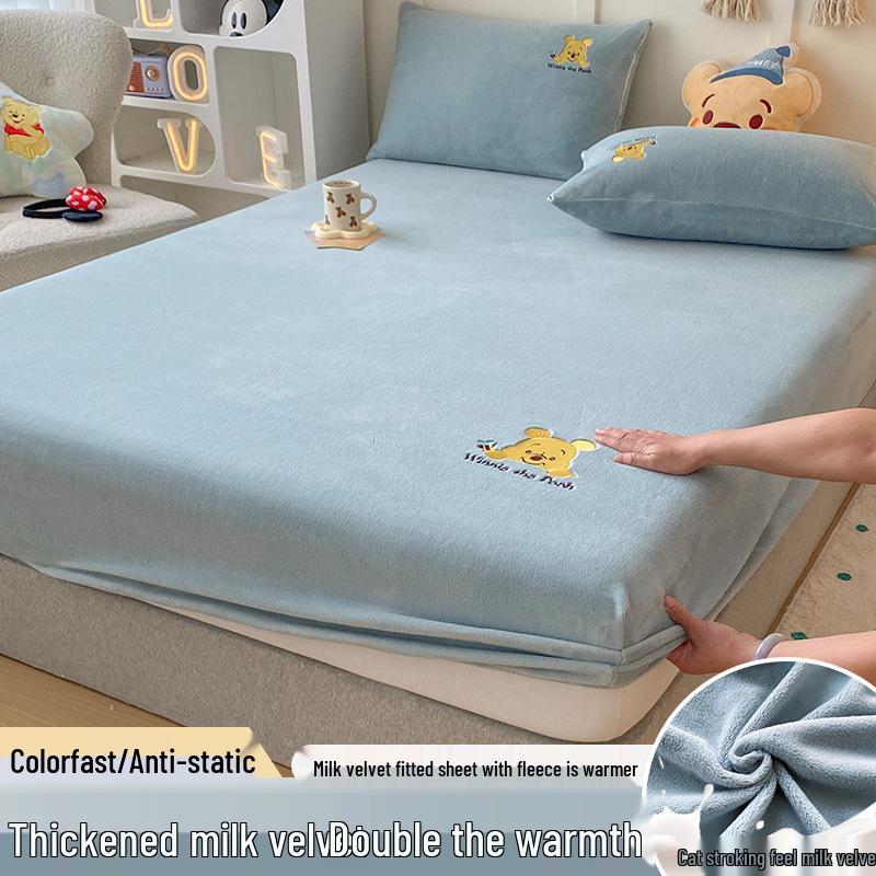 Autumn Winter Flannel Fitted Sheet: Non-slip Coral Fleece Bedspread & Mattress Cover