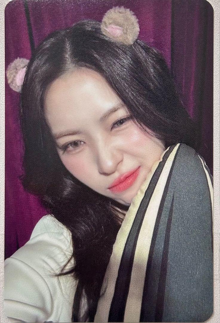 

[USED] ITZY GOLD Ryujin Makestar Autograph Session Trading Card