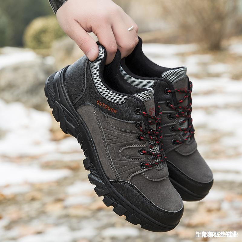 Outdoor Men's Hiking Shoes, Leather Surface Windproof and Warm Hiking Thick Sole Wear-resistant Sports and Leisure Shoes Men's Shoes