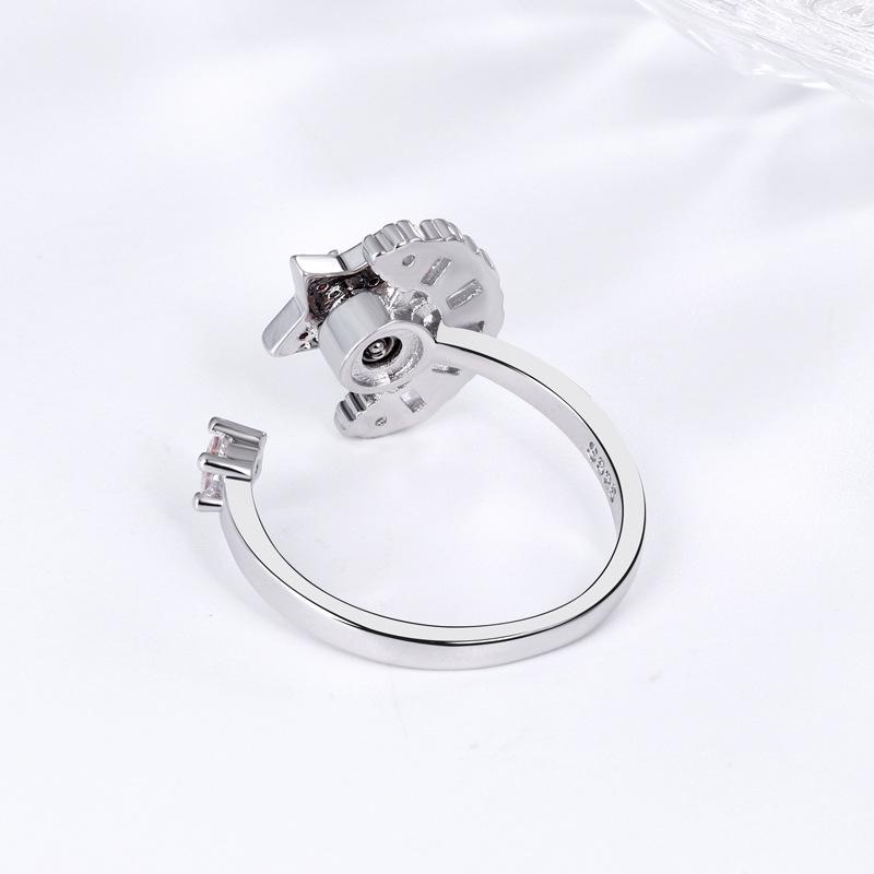 Women's Stress Relief Rotating Star & Moon Ring, Adjustable Fashion Design