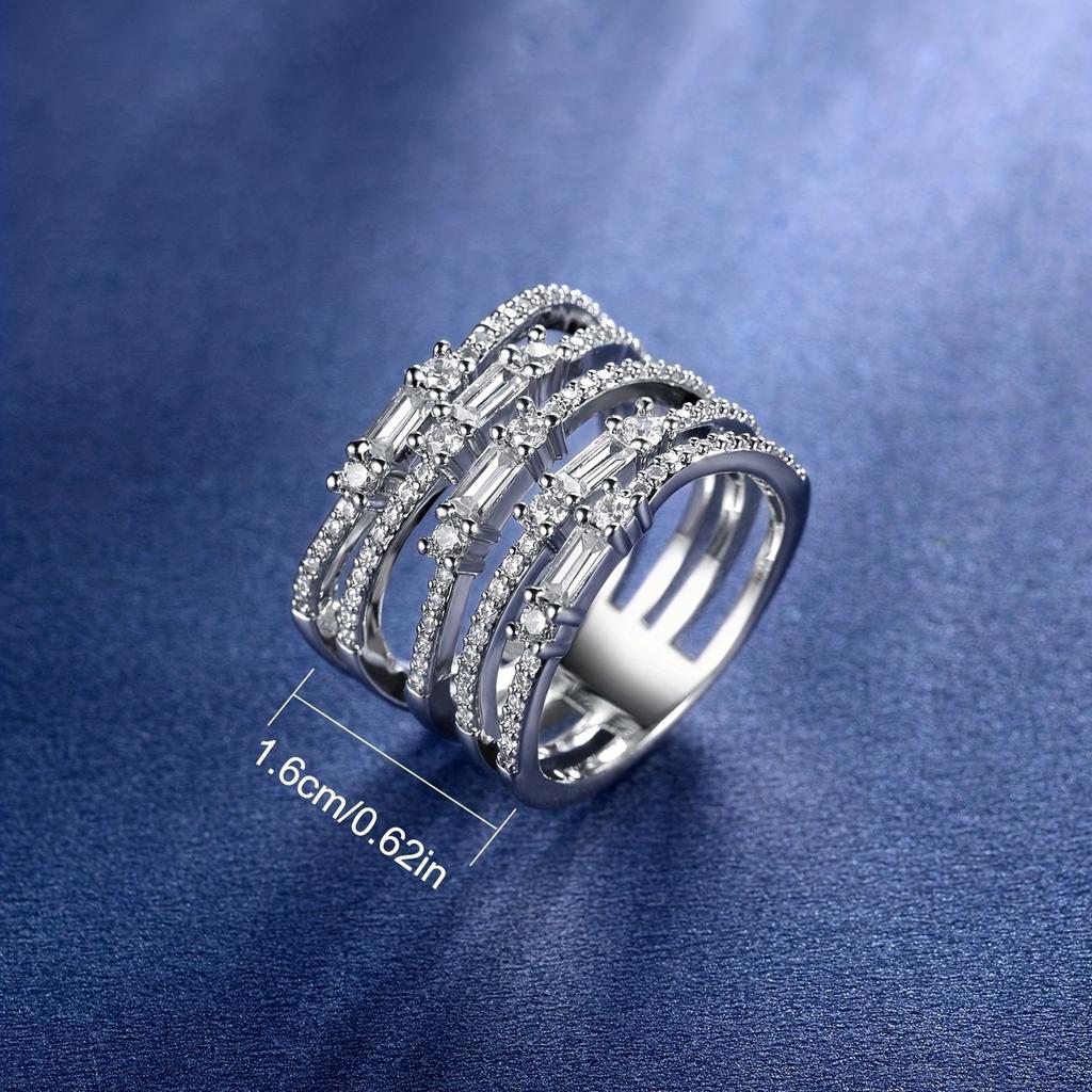 European and American Irregular Personalized Rings Do Not Fade for Men and Women, and There Are Many Hot Jewelry with Wrapped Zircon Rings.
