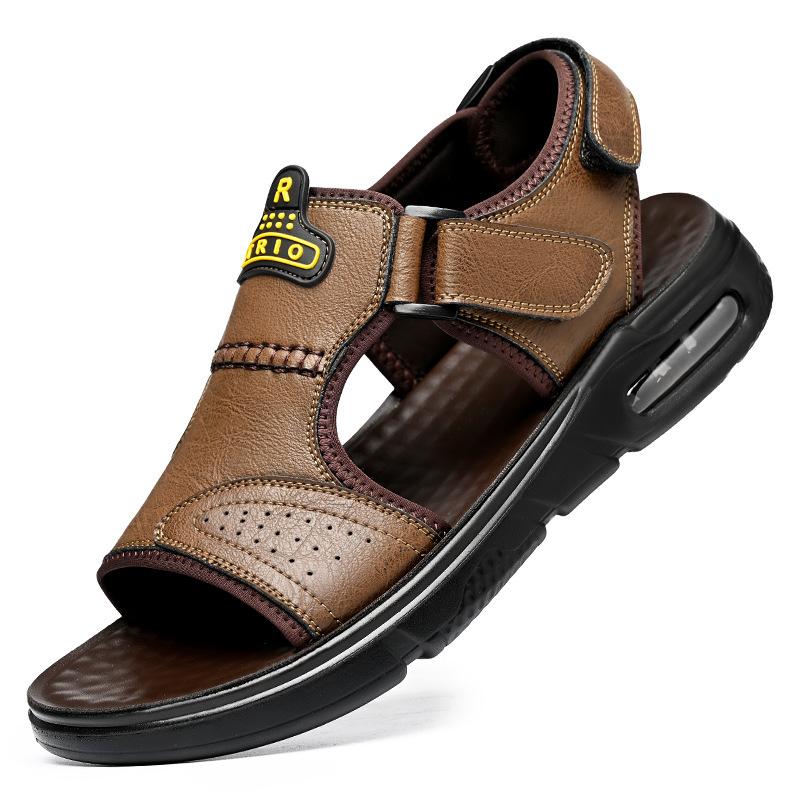 Men‘s Summer Cow Leather Sandals 2025 New Designer Leisure Sports Driving Outside Wear Beach Shoes Men's Air Cushion Slippers