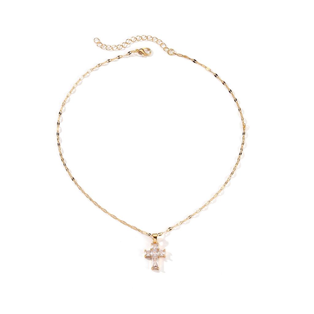 European and American Ins Cross Necklace, Personalized Design, High-end Light Luxury Copper Inlaid Zircon Short Collarbone Chain