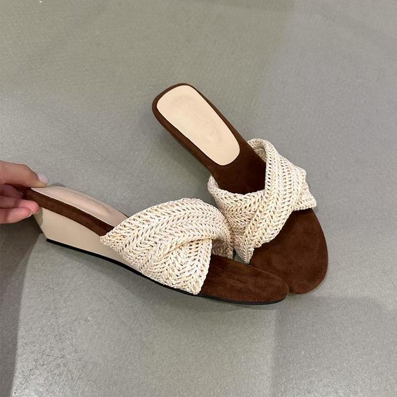 Fashion Fashion Round Toe Ladies Wedges Sandals Shoes Summer Beach Female Slides Low Heel Women Wedges Sandals Shoes Slippers 2025 New