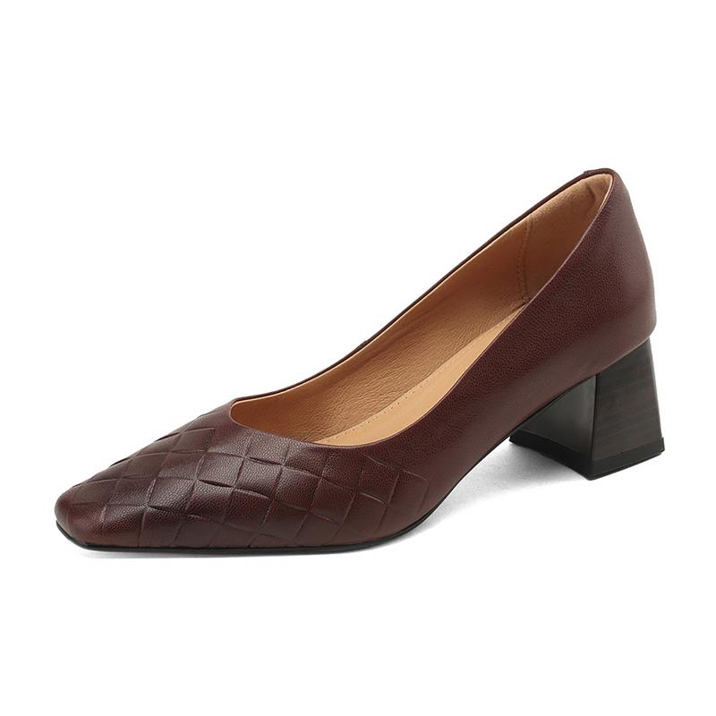 

Fashion Women s New Spring and Autumn Retro Pattern Square Head Genuine Leather Sheepskin High Heel Large Work Single Shoes 34 коричневый