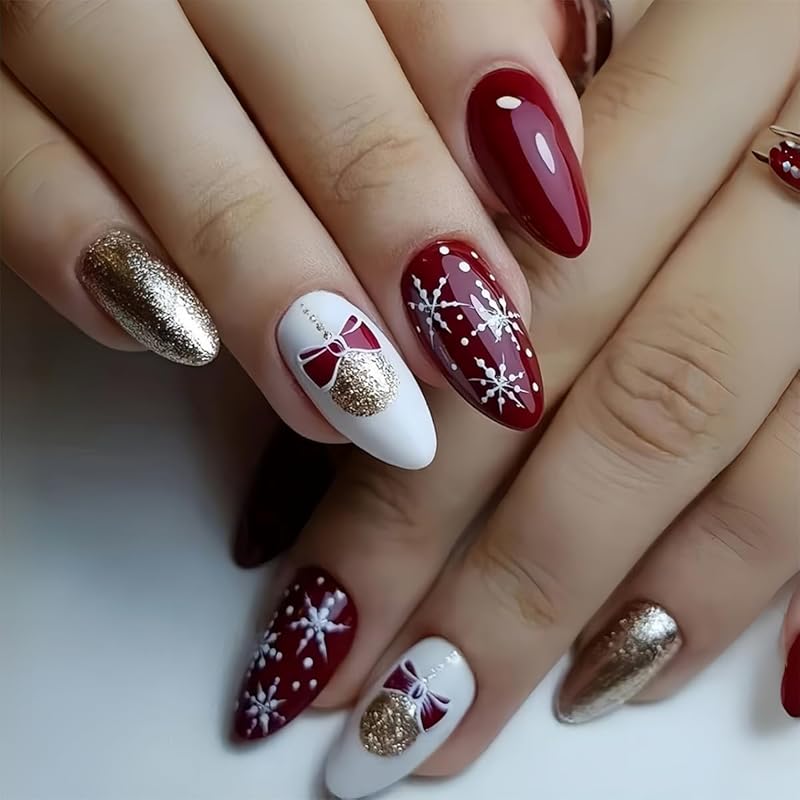 Christmas Cute Press On Nails Square Fake Nails Winter False Nails with Snowman Snowflake Designs Medium Glue On Nail Gloss Xmas Reusable Acrylic
