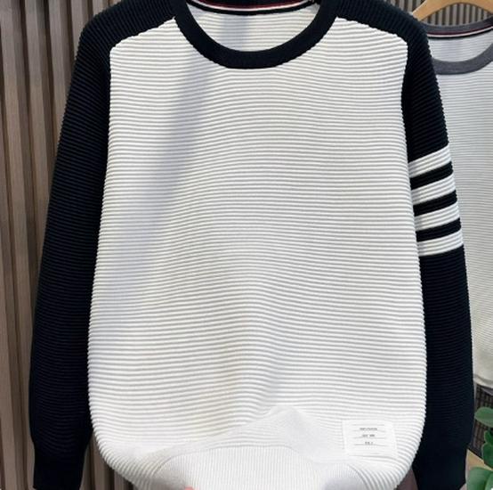 Autumn/Winter Color Block TB Sweater: Loose Fit, Long Sleeve, Round Neck, Casual Raglan Knitwear for Couples.