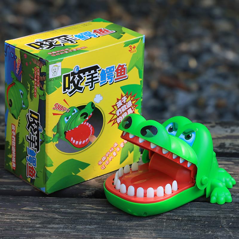 Kid's Finger-Biting Crocodile Gag Toy - Fun Stress Relief & Parent-Child Interaction