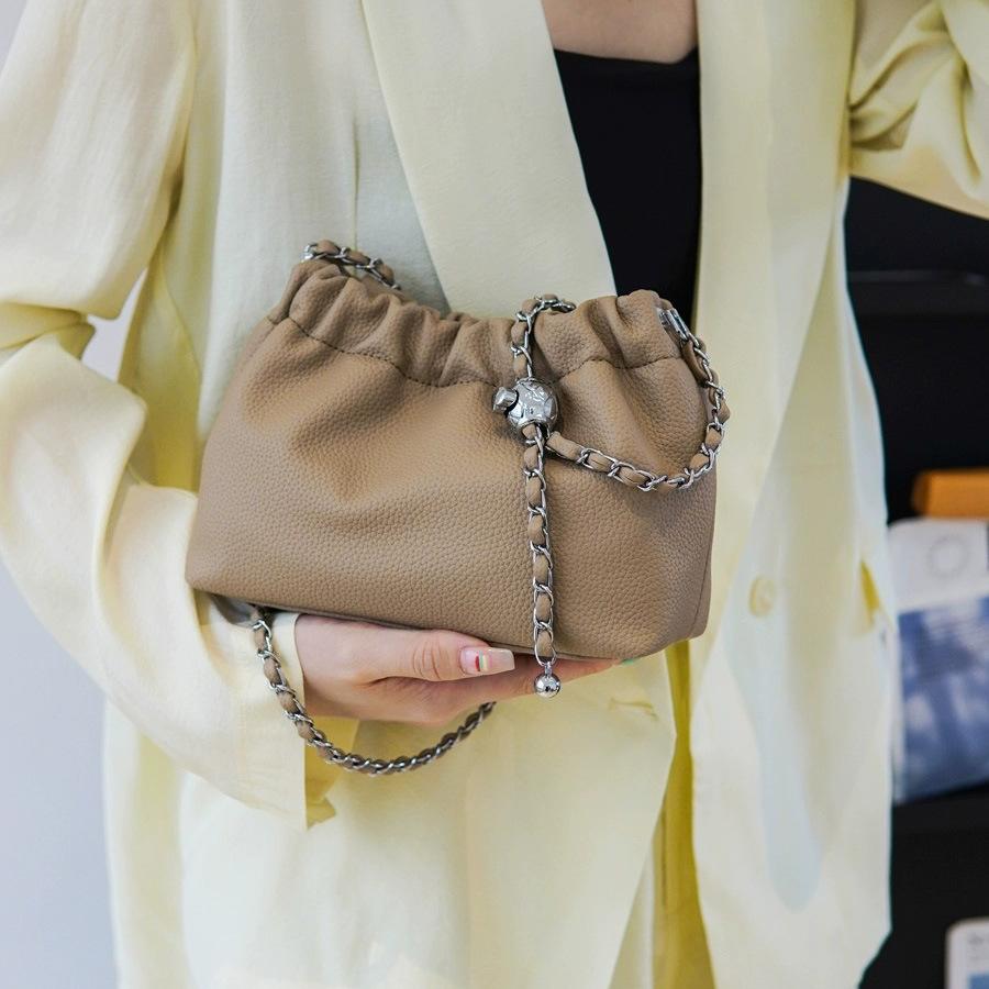 Leather Women's Crossbody Small Bag, Women's Autumn and Winter Pleated Cloud Bag, High-end Chain Single-shoulder Bag