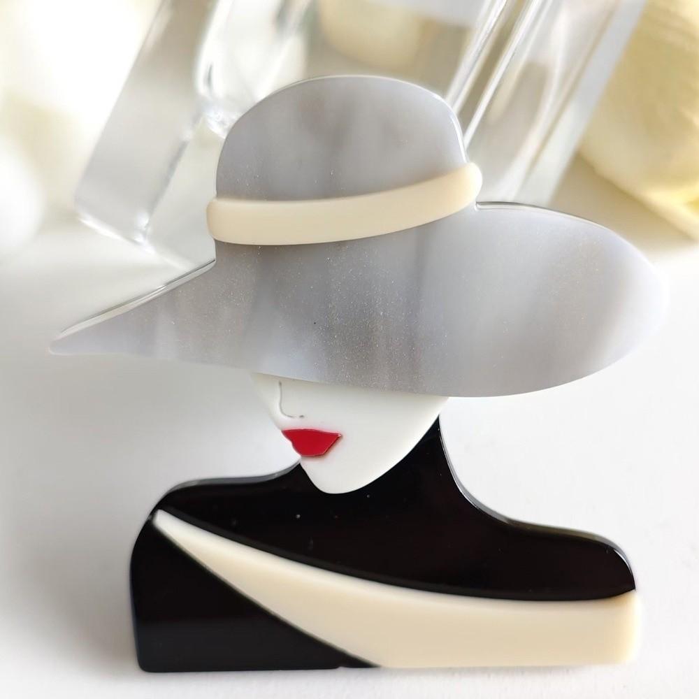 

Acrylic Women Portrait Pin Large Coat Badge Elegant Animal Brooches 07
