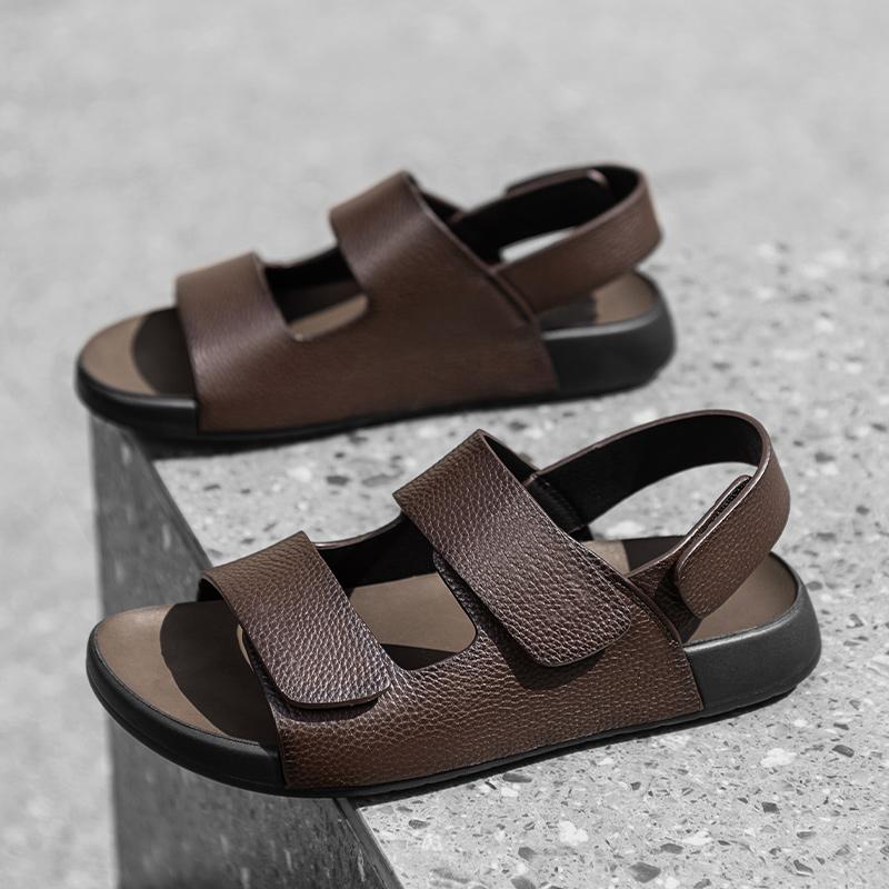 

Fashion Outdoor New Men s Anti Slip Breathable Beach Shoes Fashionable Summer Men s Comfortable Cowhide Lightweight Latex Mat Sandals 38
