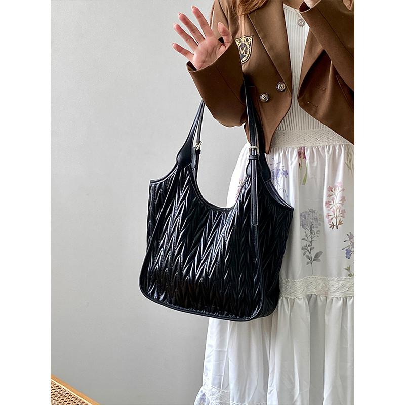 Ielgy Fashion Simple One-Shoulder Portable Large-Capacity Commuter Tote Bag