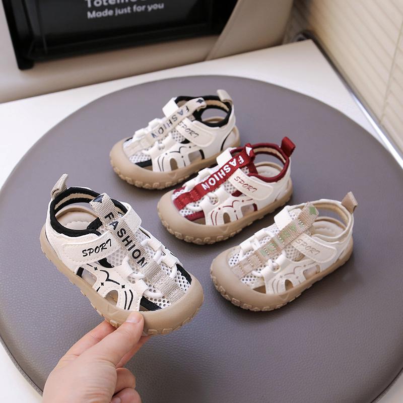 Kids Sandals Hollowed-out Mesh Breathable Boys Girls Casual Shoes Toes Capped 2025 Summer New Children Sports Sandals Hook&loop